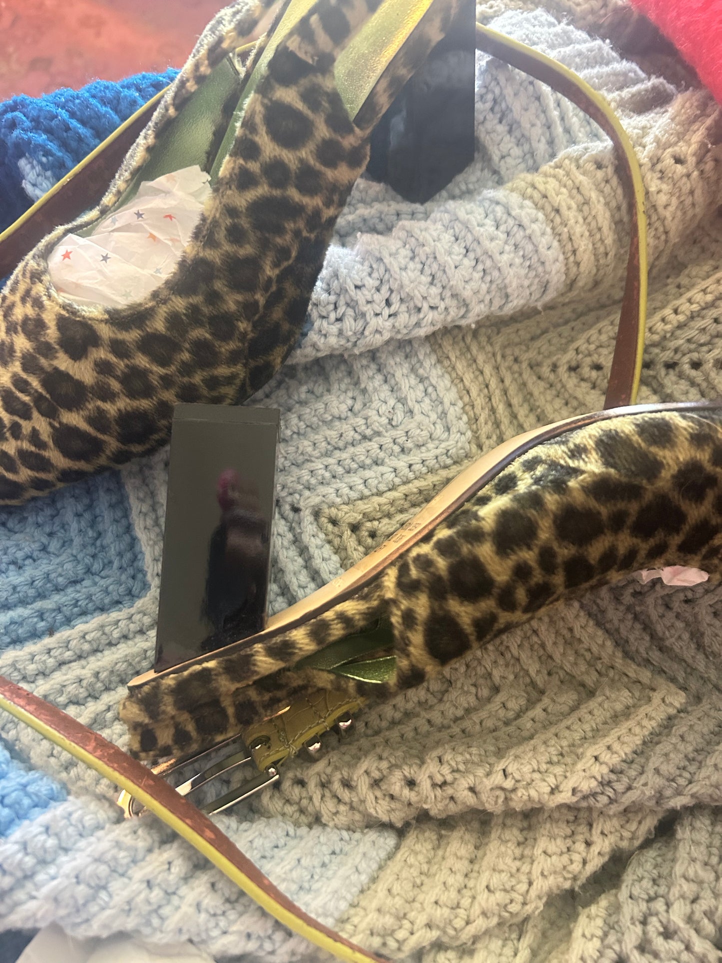 Year 2000 Green Fur Leopard Cheetah Fuzzy Slingback Block Heels Size 8.5