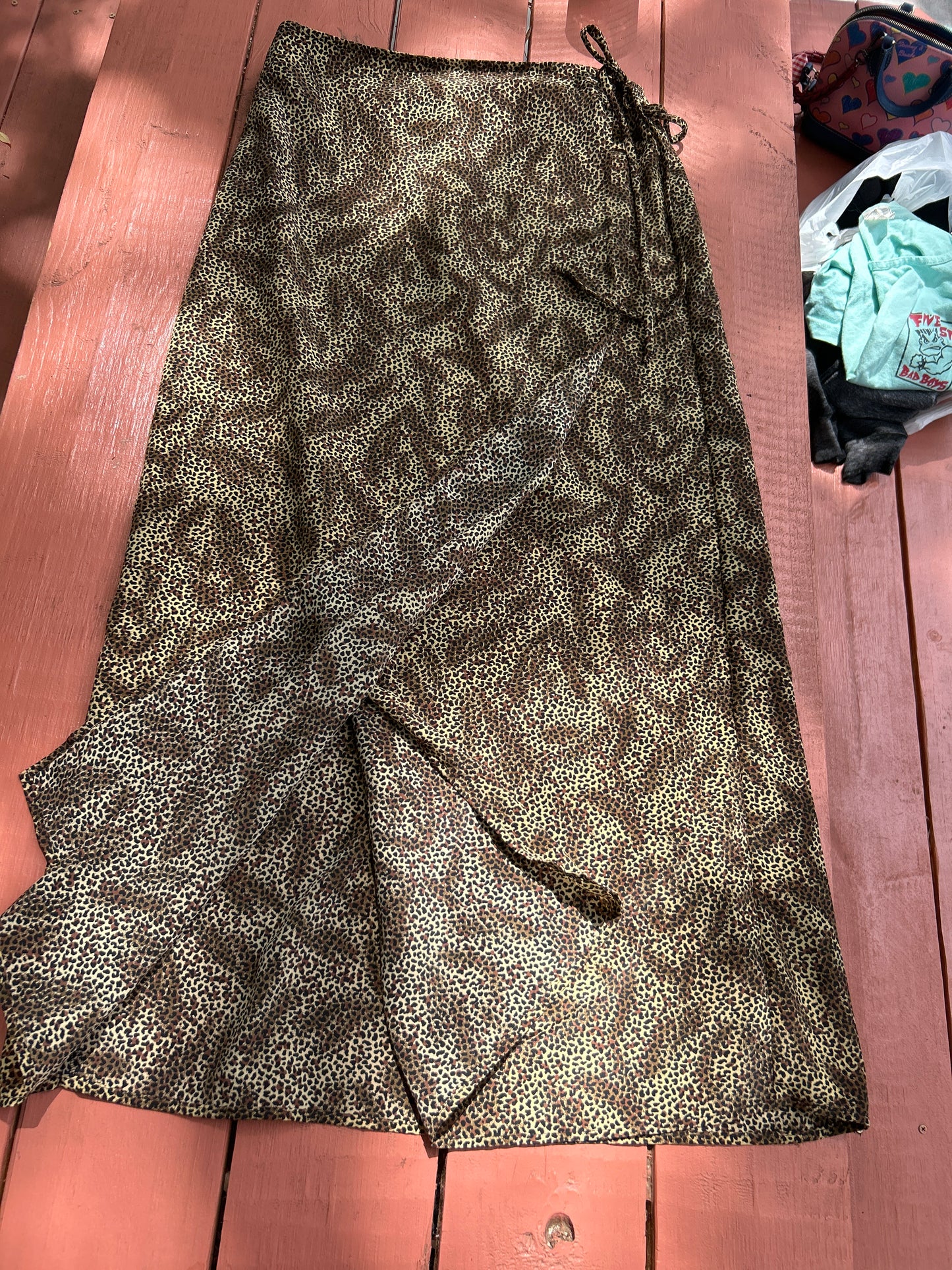 Impressions Full Wrap Skirt in Abstract Cheetah Size Large