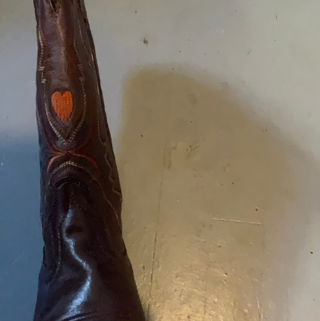 DINGO Size 7.5 Vintage Brown Cow Boots with Orange Heart Stitching
