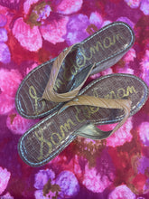 Load image into Gallery viewer, Sam Edelman “Romy” Y2k Cork Platform Thong Sandal