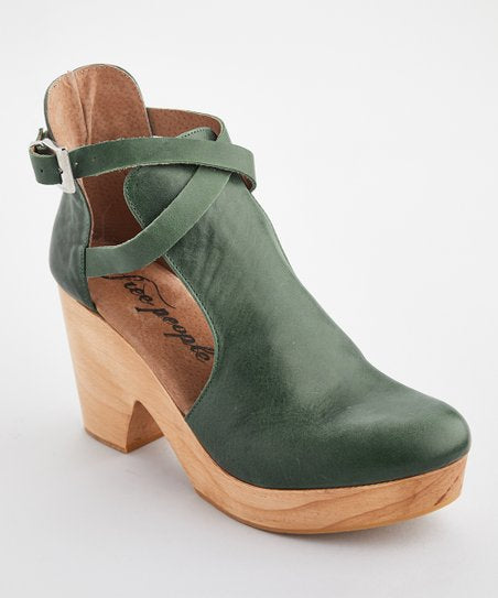 Free people clogs