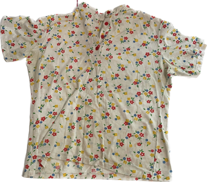 Ditsy Floral Red and Yellow Flower Power 70’s Tee Button Up Size Medium