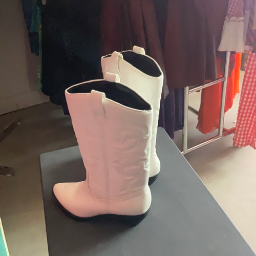 Soda Y2K White Deadstock Cowfolk Boots